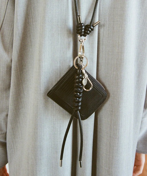 ITTI（イッチ） キーホルダー CRISTY SNAKEKNOT CHARM / STCOW