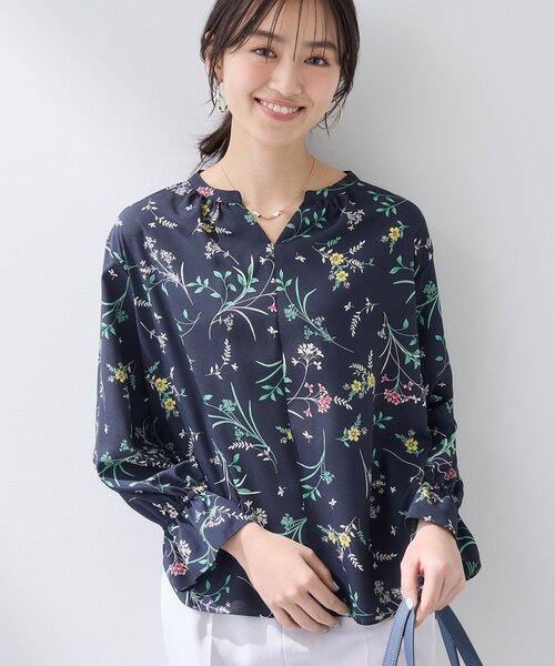 INDIVI（インディヴィ） ブラウス シャツ 「SETUP可能」モダンフラワー