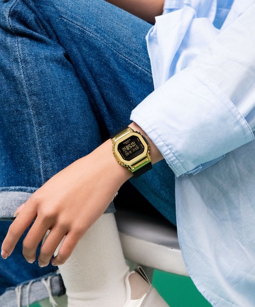 「G-SHOCK」 デジタル腕時計 FREE ブラック×ゴールド レディース_画像4