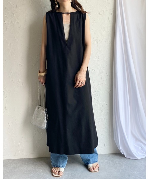 セオリー♡ロングワンピース　リネン混　シャツ　ベルト　ノースリーブ　黒　2 セオリー♡ロングワンピース リネン混 シャツ ベルト