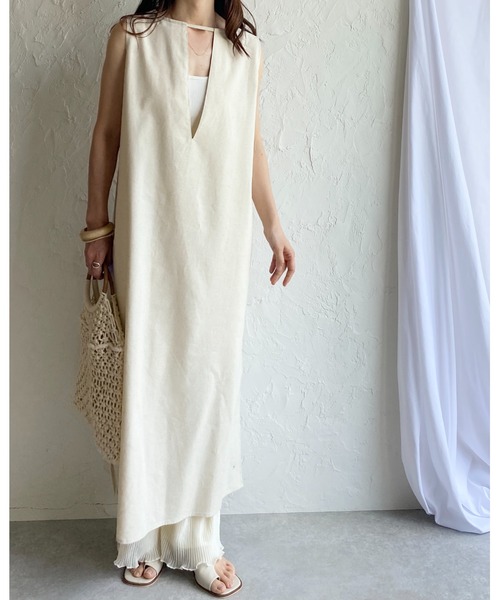 【美品】LINTY　前後2wayリネンコットンロングワンピース リネンコットン前後2way深Vネックノースリーブロングワンピース