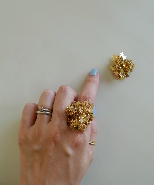 LOVE BY e.m. ピアス コンフェッティスターピアス/レディース