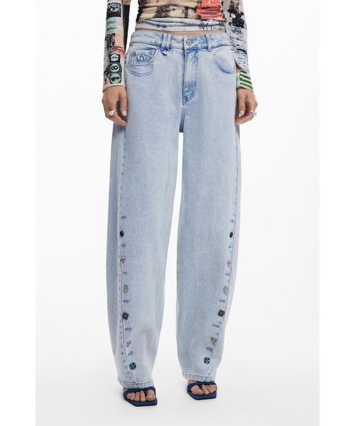 Desigual（デシグアル） ジーンズ デニム デニムパンツ 装飾ボタン
