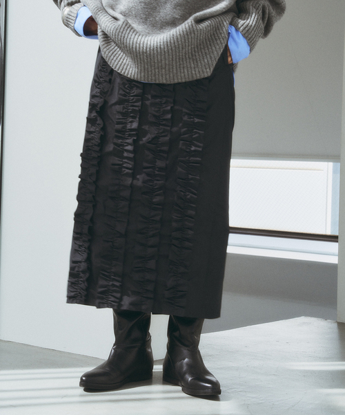 HARDY NOIR（アルディーノアール） スカート タフタフリルタイト