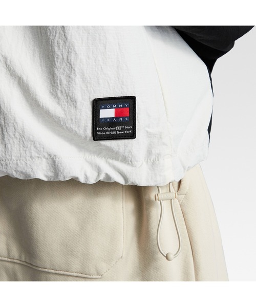 TOMMY JEANS ナイロンジャケット カラーブロックリップストップ 