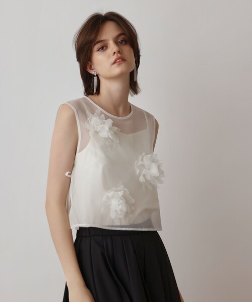 GRACE CONTINENTAL メッシュフラワートップ レディース