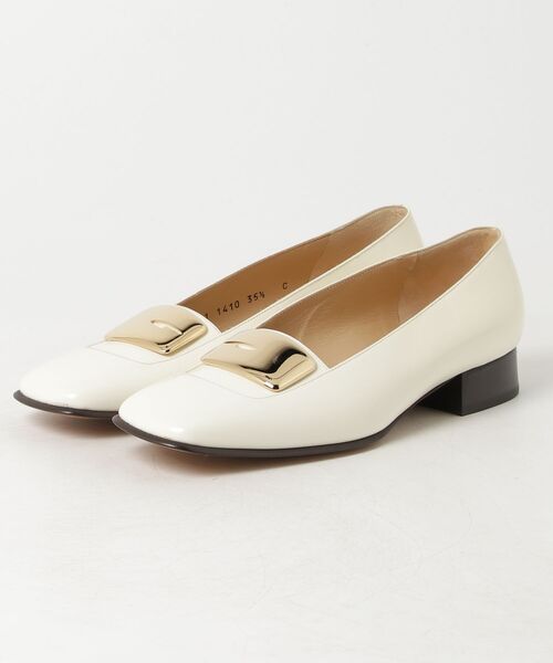 GUCCI グッチ　ローファー メタルプレート サイズ37 24cm相当 GUCCI（グッチ） メタルプレート ローファー 35.5 ホワイト レディース