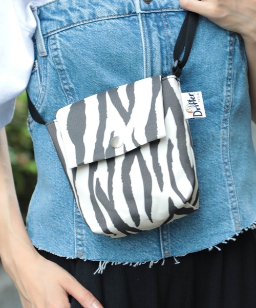 DRIFTER　ショルダーバッグ Drifter ショルダーバッグ バッグ 「Drifter」FLAP POUCH