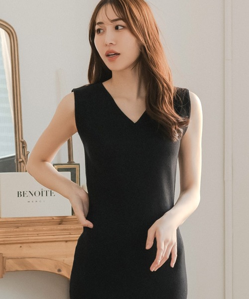 ノースリーブロングニットワンピース She's Closet ワンピース 深Vネックノースリーブロング丈Aライン