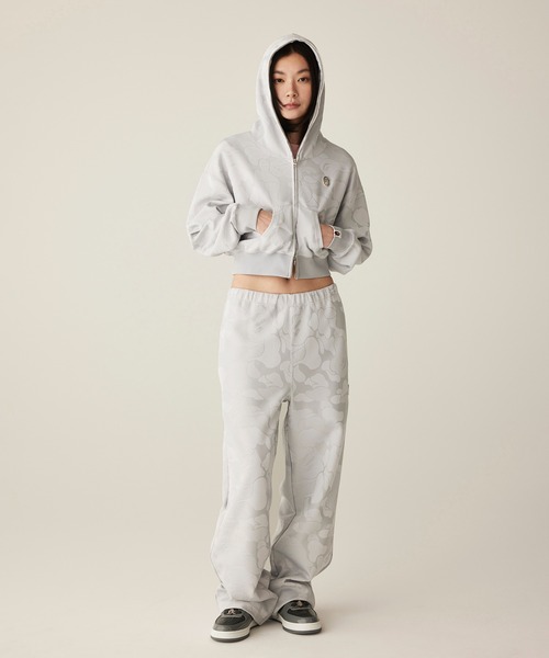 A BATHING APE（アベイシングエイプ） ワイドパンツ パンツ SOLID CAMO