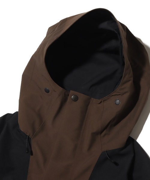 THE NORTH FACE ブラウン マウンテンパーカー S THE NORTH FACE（ザ ノースフェイス） マウンテンパーカー S ブラウン