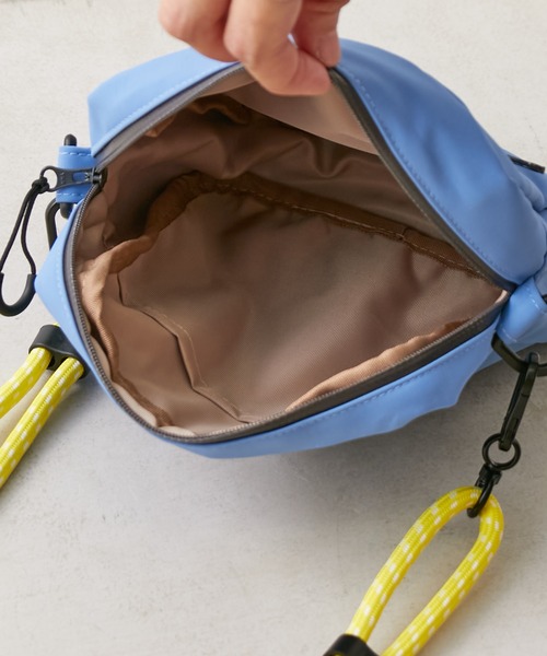 「ACCOMMODE」 ショルダーバッグ フリー ブラック レディース_画像3