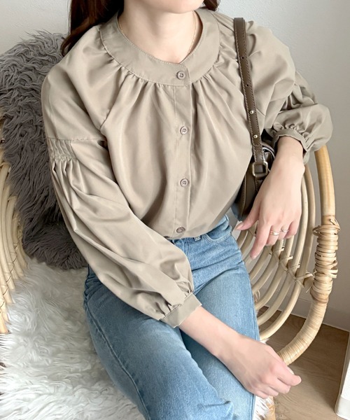 Dewlily ブラウス シャツ ふんわりシルエットで抜け感をつくる