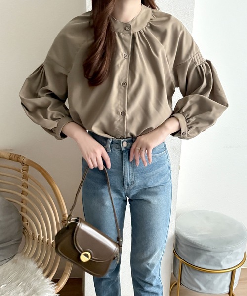 Dewlily ブラウス シャツ ふんわりシルエットで抜け感をつくる