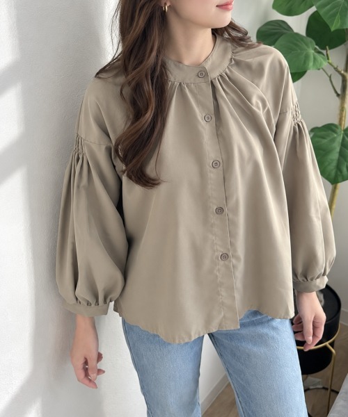 Dewlily ブラウス シャツ ふんわりシルエットで抜け感をつくる
