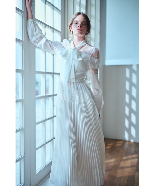 Estella.K ワンピース Frances Lace Dress スカラップレースタイドレス