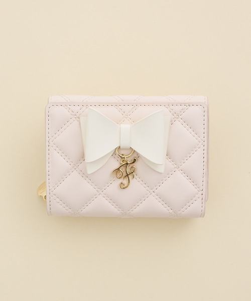 Maison de FLEUR（メゾンドフルール） 財布 Fチャームリボンウォレット