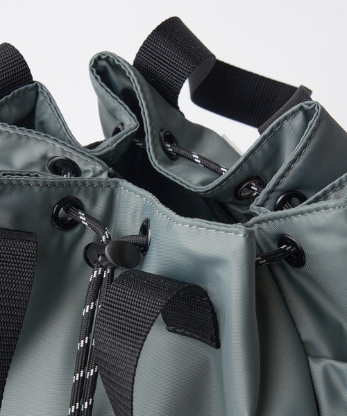 「FREDRIK PACKERS」 2WAYバッグ FREE ブラック レディース_画像4