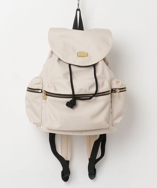 MARY QUANT リュック・バックパック MARY QUANT（マリークヮント） リュック - ベージュ レディース