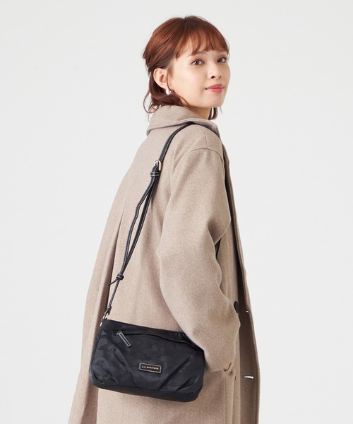 LA BAGAGERIE（ラバガジェリー） ショルダーバッグ バッグ シャドー