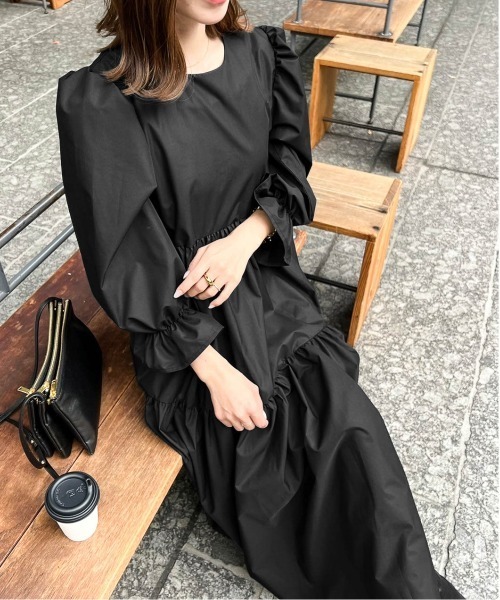 ワンピース 「Ranさん×midopeiさんコラボ」ティアードギャザー