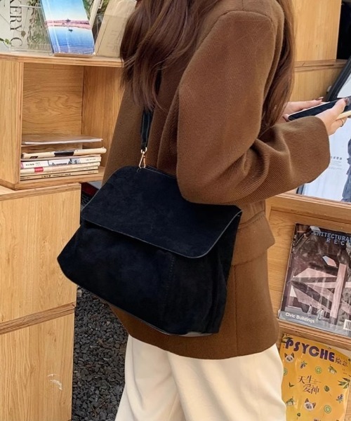 ショルダーバッグ バッグ 大容量 ベルベット レディース : ZOZOTOWN