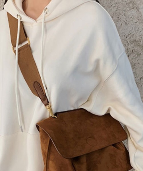 ショルダーバッグ バッグ 大容量 ベルベット レディース : ZOZOTOWN