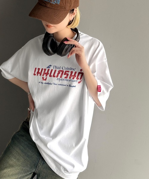tシャツ 「JaVaジャバコラボ」お洒落見え確定。綿100％タイ料理メニュー風プリントルーズフィットTシャツ(オーバーサイズ) レディース | Java | 16
