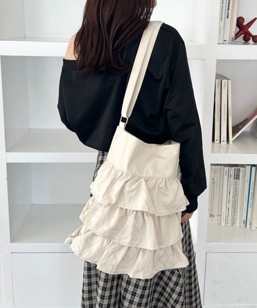 CLEA トートバッグ フリルスエードトートバッグ レディース : ZOZOTOWN