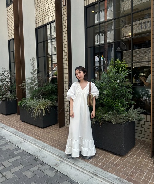 美品 lawgy ディファレントマテリアルズVネックティアードワンピース F lawgy ワンピース different materials v neck tiered op