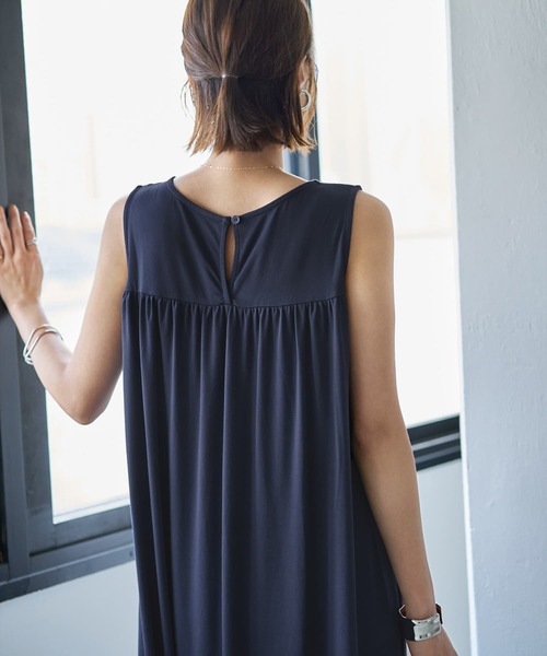 Phase Eight/Delie ドット柄 ワンピース STYLE DELI ワンピース デコルテがシアーなドット柄カットソー