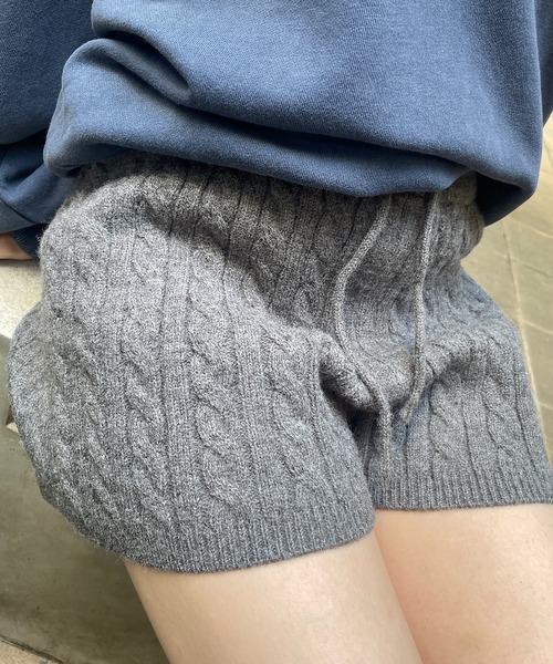Roger&Raw（ロジャーアンドロウ） パンツ ケーブル編みニットショート