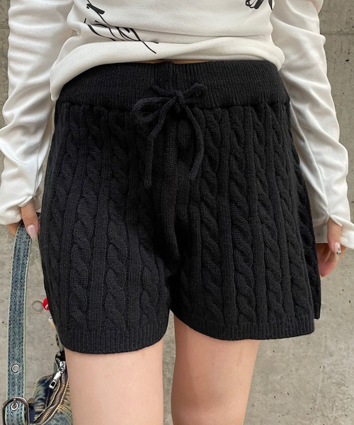 Roger&Raw（ロジャーアンドロウ） パンツ ケーブル編みニットショート