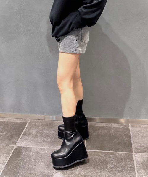 R＆E（アールアンドイー） ブーツ 「25AW新作」「R＆E」「カバー