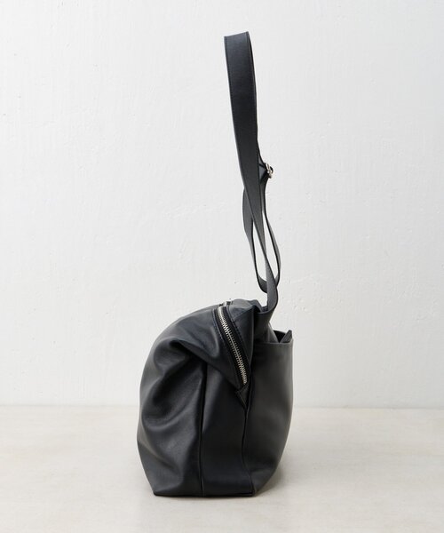 BEARDSLEY（ビアズリー） ショルダーバッグ FREE ブラック レディース