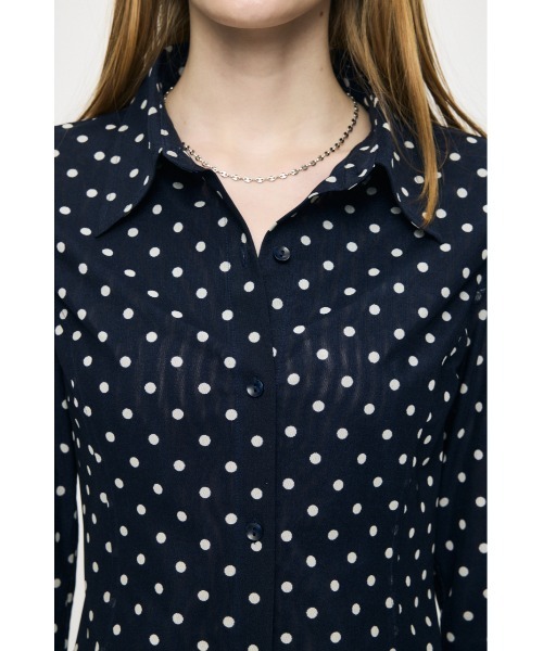 moussy  新作POLKA DOT SHIRT Following Yonder Star 2024 Brooke D'Orsay Polka Dot Shirt