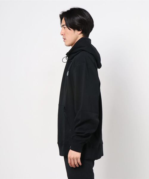 A BATHING APE(アベイシングエイプ) プルオーバーパーカー LARGE A BATHING APE(アベイシングエイプ) プルオーバーパーカー LARGE