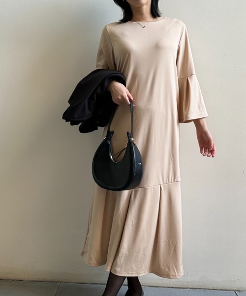 a lot of love ワンピース ベルスリーブ フレアワンピース : ZOZOTOWN