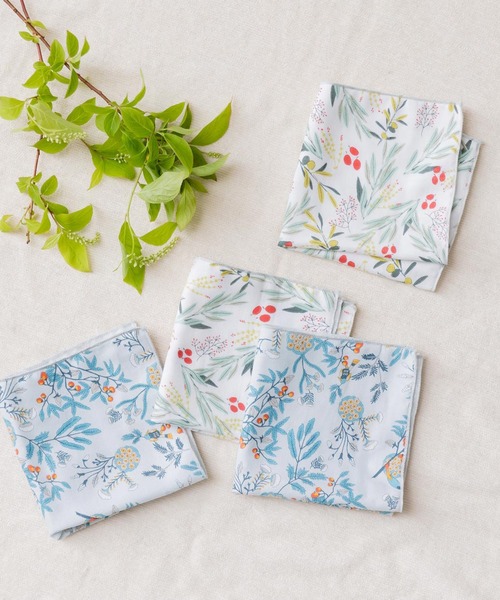 フェリシモMama ハンカチ タムロアヤノ×Moredde お口ふきにも