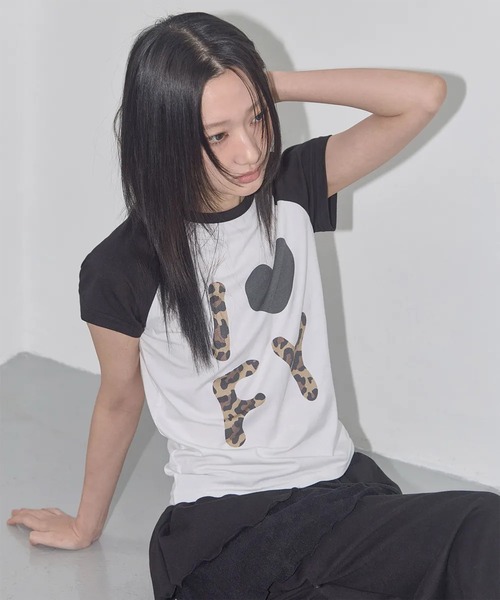 tシャツ A'GEM/9 × .kom 「 FANCY CLUB/ファンシークラブ」 I LOVE FY TEE/I LOVE FY半袖Tシャツ レデ
