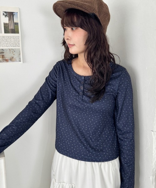 SOLLON.（ソルロン） ヘンリーネック tシャツ 小花柄ヘンリーネック