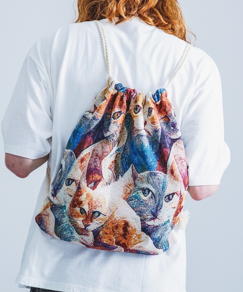 お買い得品♥ハンドメイド♥牛革（カーフ）とゴートの猫型リュックサック Revo. デイバック リュック ヴィンテージライク ゴブラン織り アニマル