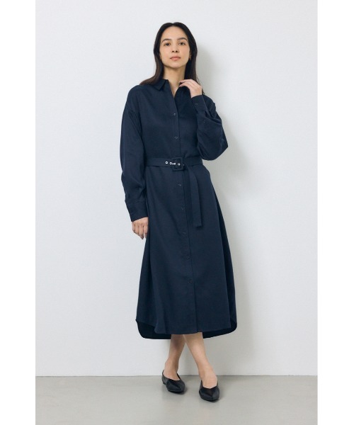 【新品未使用】マチャット　デザインロングシャツ　ネイビー カワイイ CAWAII ［首が長く見える 百合花ポワン ロングシャツ