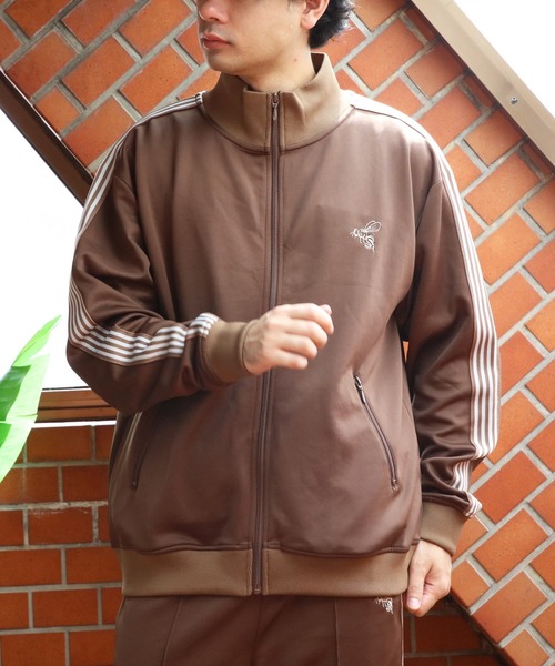 【女王蜂】セットアップ　サイズL トラックジャケット　ジャージ　リュック SALE]qb Luxury Track Jacket | ソニーミュージック公式