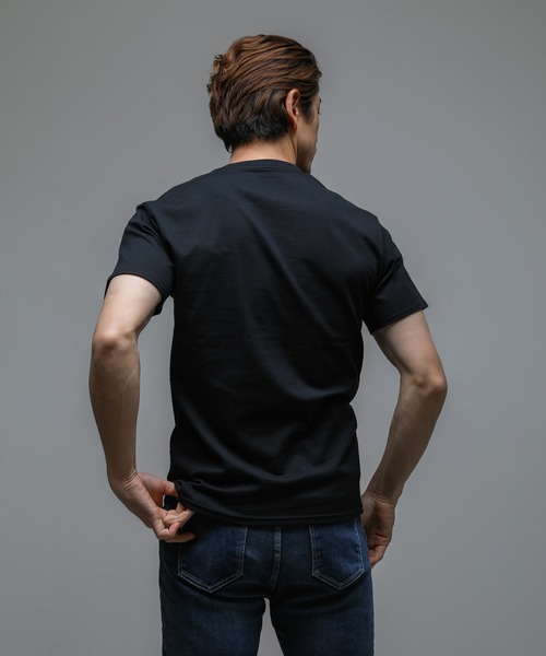 VANQUISH（ヴァンキッシュ） tシャツ カラフル ロゴ プリント 半袖T