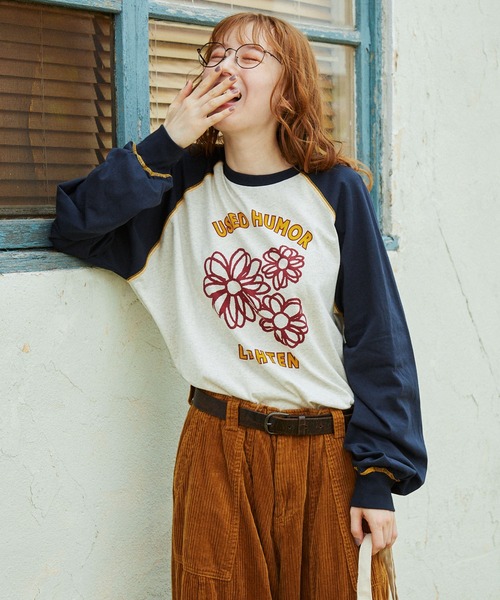 tシャツ 配色ステッチ×フラワーグラフィックプリント ラグラン 長袖Tシャツ レディース メンズ | ブランド登録なし | 06