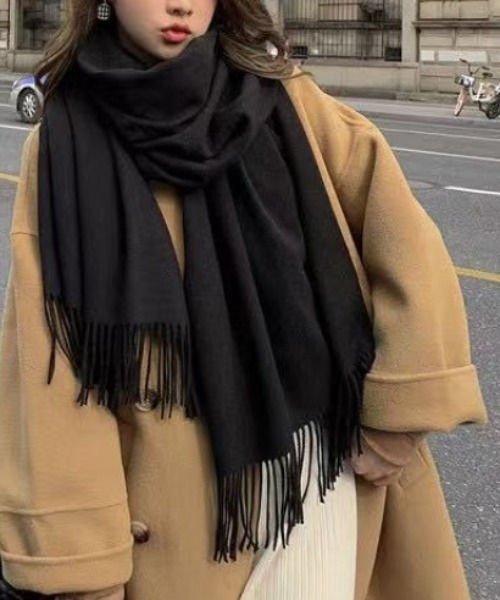 ロゴ入り黒マフラー ウール混紡 フリンジ付き マフラー ストール 9色展開 ボリューム フリンジマフラー レディース