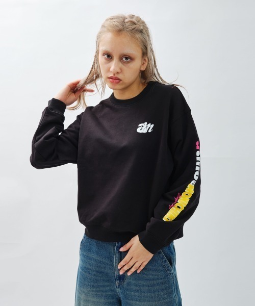 トレーナー スウェット atmos pink x MONICHIKI HOUSE ATMONI CHICKEN SW TOPS / アトモス ピンク atmos girls トレーナー スウェット pink x MONICHIKI HOUSE