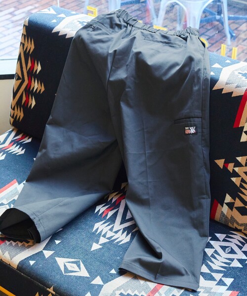 BLUETOWN ベージュ チノパン［ねこだいすき］ FREAK'S STORE チノパン 限定展開 SHE WOLF DINER×FREAK'S STORE