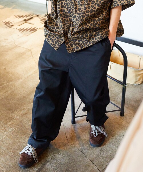 FREAK'S STORE チノパン 限定展開 SHE WOLF DINER×FREAK'S STORE